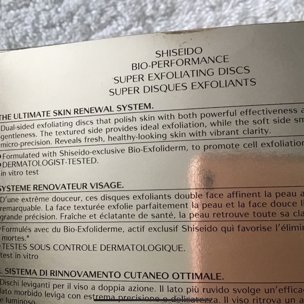 Shiseido Exfoliating Discs - Picture 4 of 4